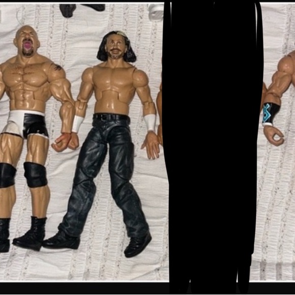 FINAL CHANCE Huge Lot of WWE action figures - Picture 4 of 5